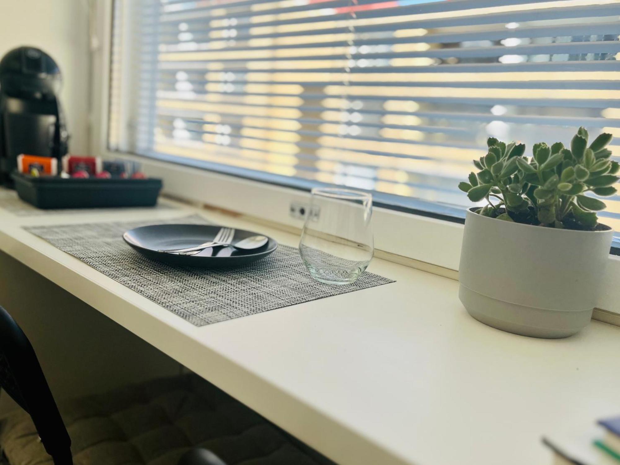 Modern Apartment Urban Tranquil, Great Location And Transport Connections Helsingfors Exteriör bild