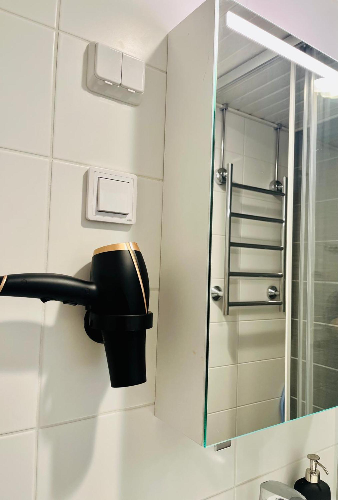 Modern Apartment Urban Tranquil, Great Location And Transport Connections Helsingfors Rum bild